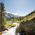 Almrausch 3* Neustift im Stubaital