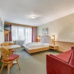 Hotel Almrausch Neustift im Stubaital