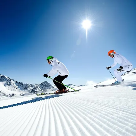 Готель Almrausch 3*