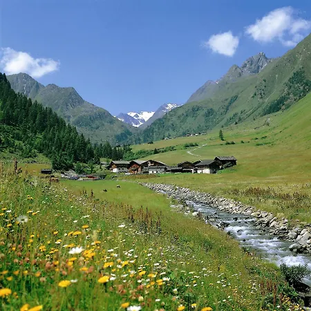 Готель Almrausch