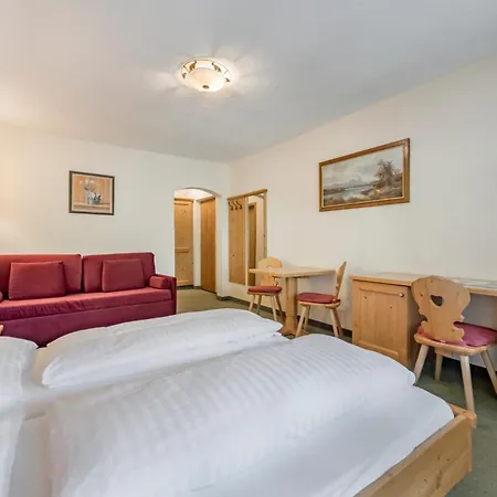 Almrausch Hotel Neustift im Stubaital