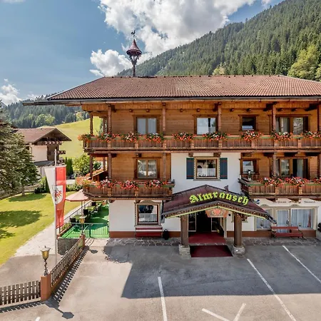 Отель Almrausch 3*